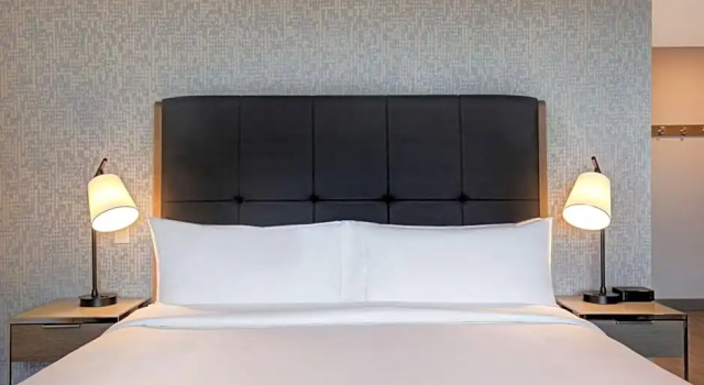 Двухместный номер Standard Homewood Suites By Hilton Montreal Downtown