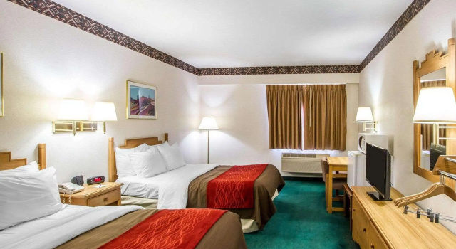Comfort Inn Camp Verde I-17, Забронировать Отель Отели Кэмп-Верде с парковкой, Парковка