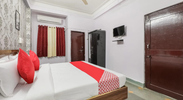 OYO 69996 Convivial Homes, Забронировать Отель Отели Бхопала 3 звезды, 3*