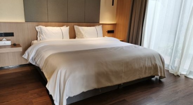 Люкс Boning Hotel (Ningbo Wanren Beach)
