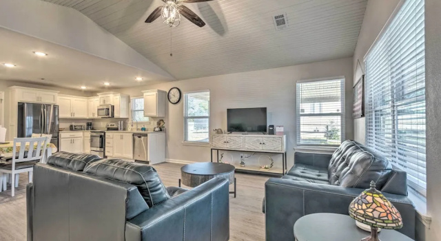 Коттедж Family Home ~ 5 Mi to Downtown Little Rock!