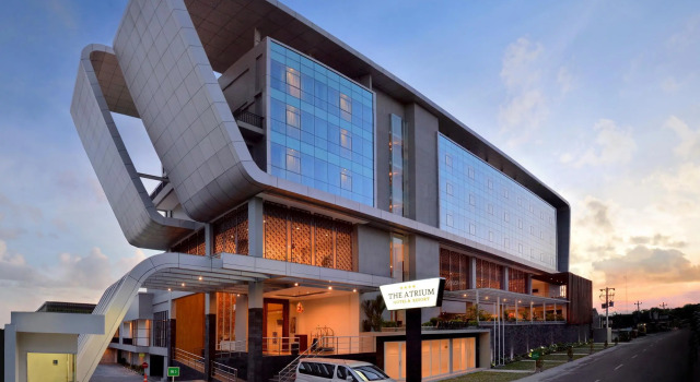 The New Atrium Hotel Yogyakarta, Rezervovat Lázně / Resort Baturetno Mergangsan