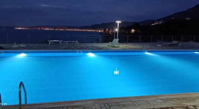 Matthews Beach House, Забронировать Вилла Виллы Влёра, Вилла