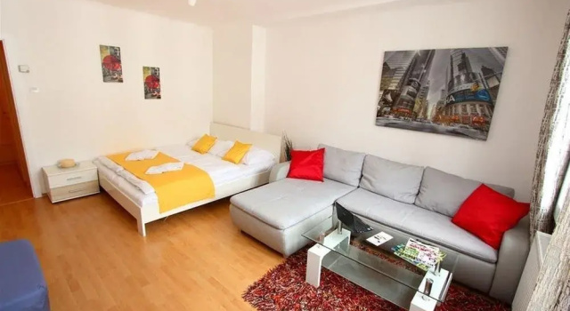 Apartment Am Reumannplatz, Брондау Пәтер 10. Favoriten Vienna