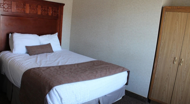 Номер Deluxe Laurel Inn & Conference Center