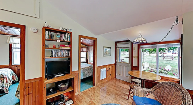 New Listing! Coastal W/ Pool - Near Beach 2 Bedroom Cottage, Забронировать Дом для отпуска Уэллс штат Мэн