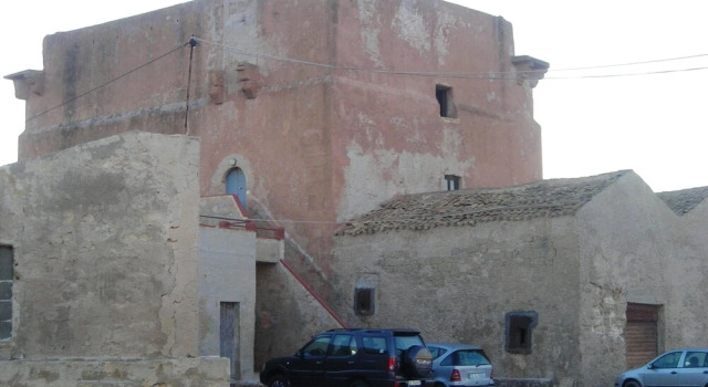 House With 3 Bedrooms in Marsala, With Wonderful sea View and Terrace - 20 m From the Beach, Rezervați Casă de vacanță Vile în Trapani, Vilă