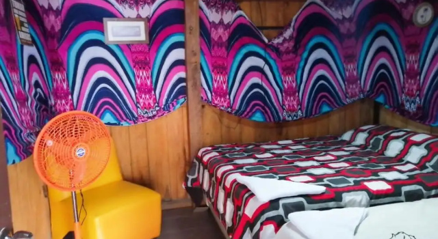 Hostal & Restaurante Bar Xtream, Забронировать Хостел Отели Санта-Ана с бассейном, Бассейн