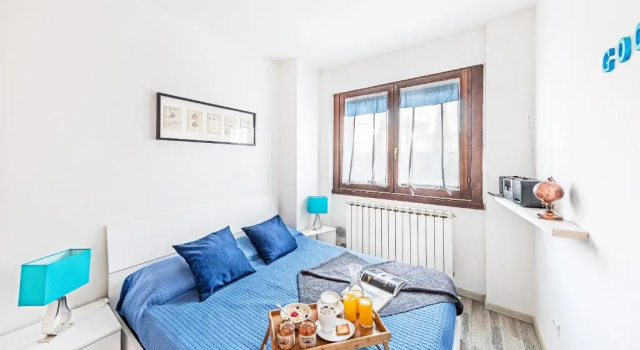 Artemisia 6 Apartment by Wonderful Italy, Забронировать Апартаменты/квартира Отели Ломбардии с парковкой, Парковка