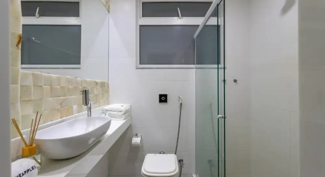 2 Minutes From Copacabana Beach A502