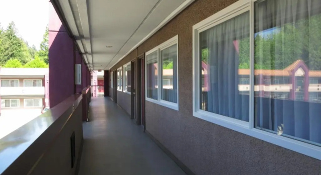 Двухместный номер North Vancouver Hotel