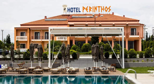 Номер Deluxe с балконом Perinthos Hotel