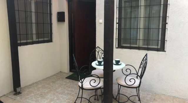 Апартаменты Apartments Balkanska City Center
