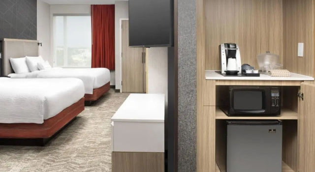 Четырёхместный люкс SpringHill Suites by Marriott Loveland Fort Collins/Windsor