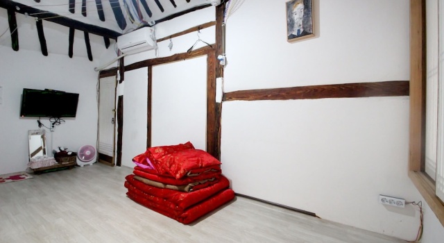 Moran Guesthouse, Забронировать Гостевой дом Недорогие отели Чонджу, рядом с Святилище Кёнгиджон, недорогие