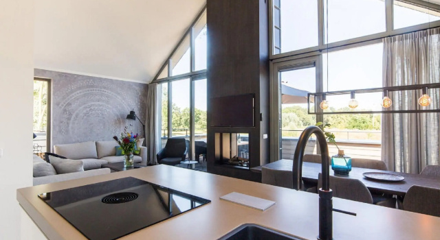 Wellness Villa with View near Maastricht, Забронировать Вилла СПА-отели Маастрихт, SPA-услуги