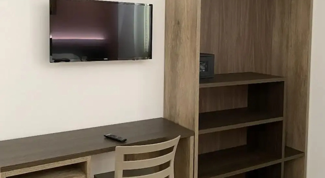 Dipladenia Garden Country Resort, Забронировать Дом для отпуска Отели SantʼAntonino с парковкой, Парковка