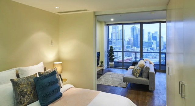 Bella - Rejuvenate Stays, Book Hotel Southbank 
