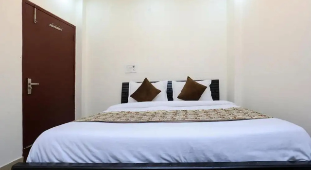Hotel Sunlight Inn, Забронировать Отель Нью-Дели Национальный столичный округ Дели