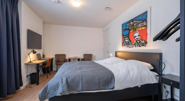 Bed & Parking Burght van Texel, Забронировать Отель Ден-Бург Тексел