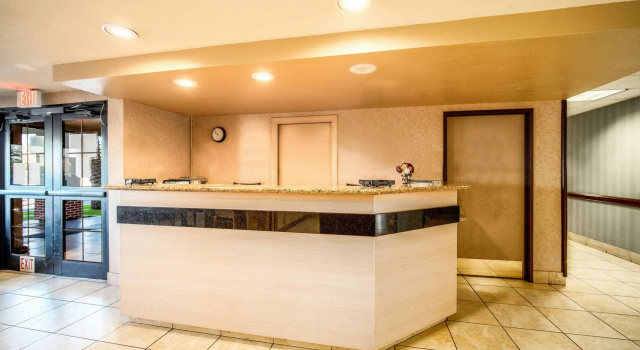 Quality Inn Chandler, Забронировать Отель Отели Чандлер с завтраком, Завтраки