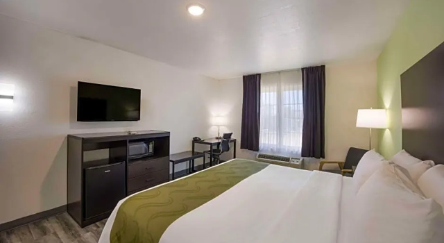 Номер Standard Quality Inn & Suites Clayton, NM