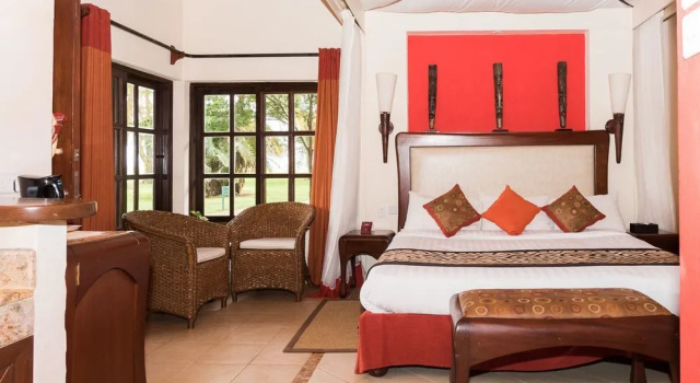 Ol Tukai Lodge,  Отель Отели Каджиадо 4 звезды, 4*