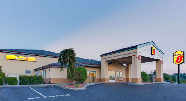 Knights Inn & Suites Dublin, Buchen Sie Hotel Newbern Virginia
