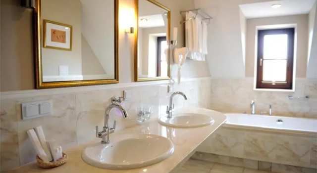 Апартаменты Deluxe Hotel Skala