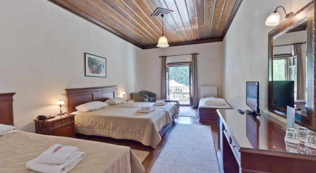 Giamandes Hotel