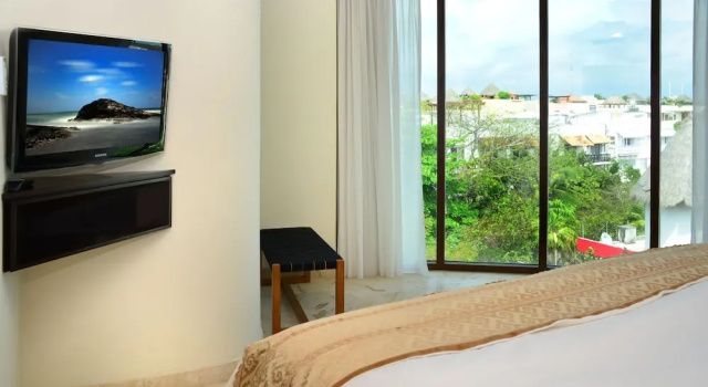 Пентхаус Deluxe с 2 комнатами с частичным видом на океан El Taj Oceanfront and Beachside Condo Hotel