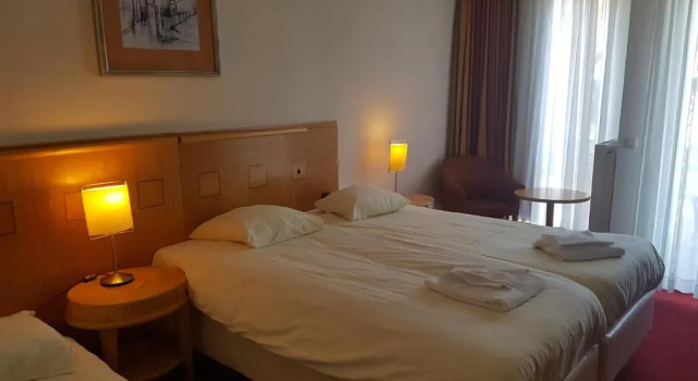Трёхместный номер Standard Hotel 2000 Valkenburg