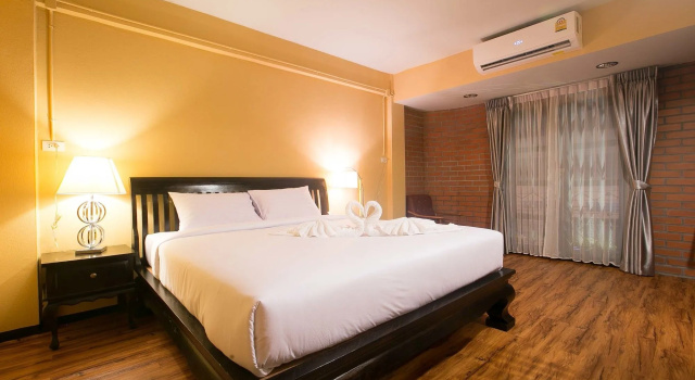 The 8 Factory Hotel Phitsanulok