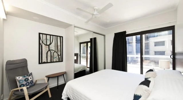 Апартаменты Premium St Catherine's on Park