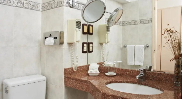 Трёхместный номер Alfa Suites - Montevideo