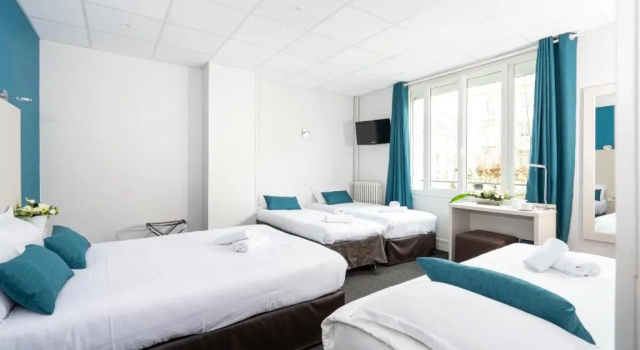 Семейный номер Standard Logis Hotel Du Chateau