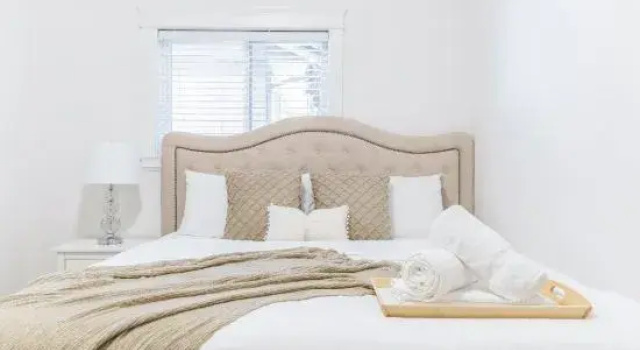 Номер Standard Sweet Home-Separate Entry-Near YVR Airport & Skytrain & Costco