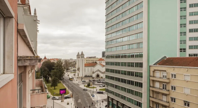 Rent4Rest Lisbon Family & Friends apartment in Roma Avenue, Забронировать Апартаменты/квартира Арейро Лиссабон