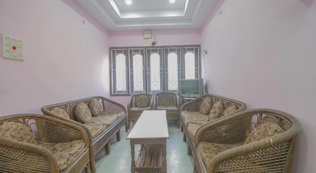 SPOT ON 64043 Satyam Guest House