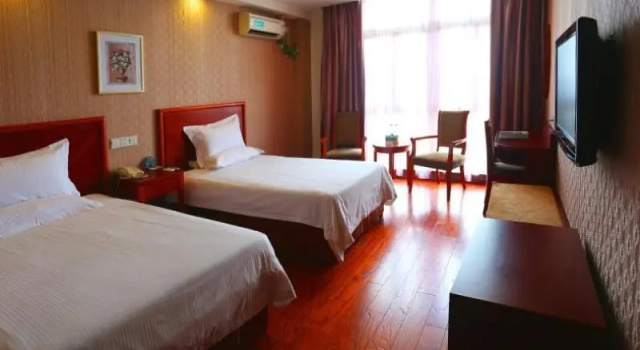 Семейный номер Standard GreenTree Inn Nantong Development Zone Central Avenue Hotel