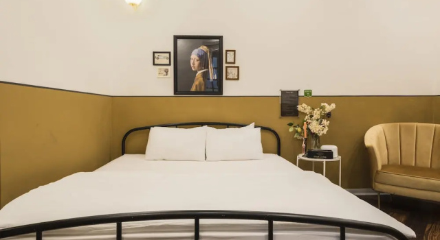 Chloe & Leo Homestay, Забронировать Отель Хоанкием Ханой, рядом с Hanoi Post Office