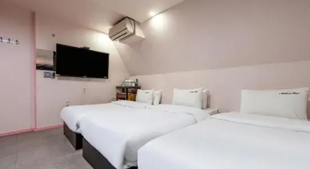 Номер Standard No.25 Hotel Busan Seomyeon Station