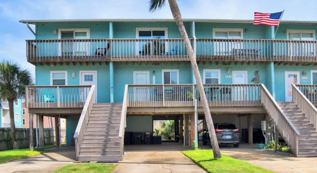 Coconut's Beach House, Забронировать Дом для отпуска Виллы Пенсакола-Бич, Вилла