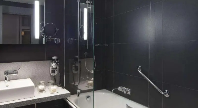 Двухместный номер Standard NH Firenze