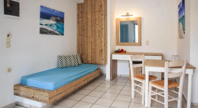 Трёхместный номер Superior с видом на сад Almare Beach