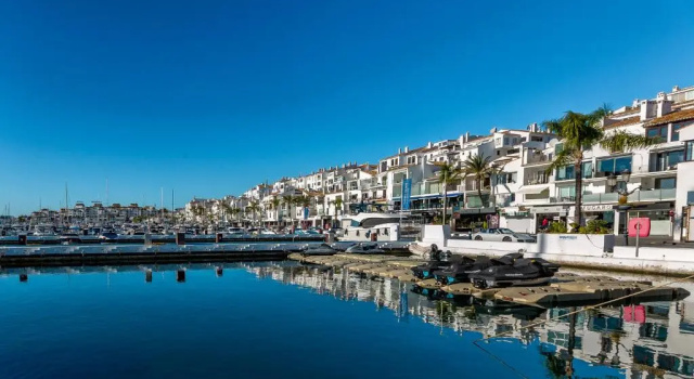 Апартаменты Puerto Banus Penthouse With Panoramic Sea Views