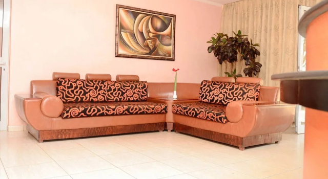 Enjoy you vacation wail staying in this Single room fit for 2 people, Foglalás Bed and Breakfast Nyarugenge szállodák parkolóval, Parkolás
