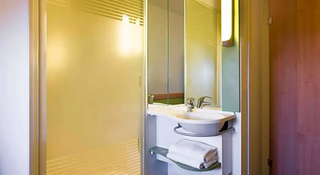 Двухместный номер Standard Ibis Budget Sevilla Aeropuerto