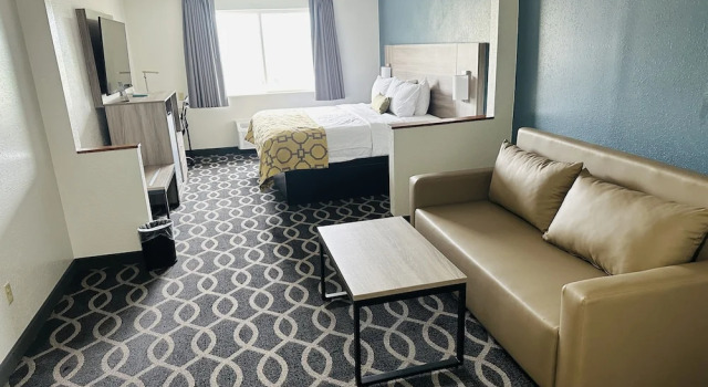 Двухместный люкс Baymont by Wyndham Piqua