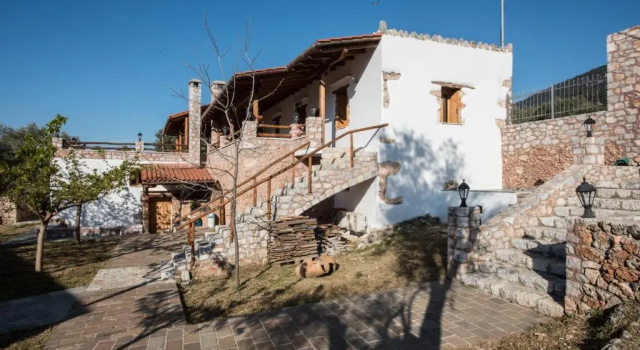 ARADENA TRADITIONAL House 3, Забронировать Апартаменты/квартира Апартаменты Arádhaina, Апартаменты/квартира